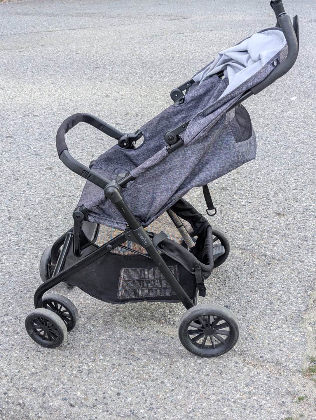 Evenflo Stroller - Great Condition - photo 2