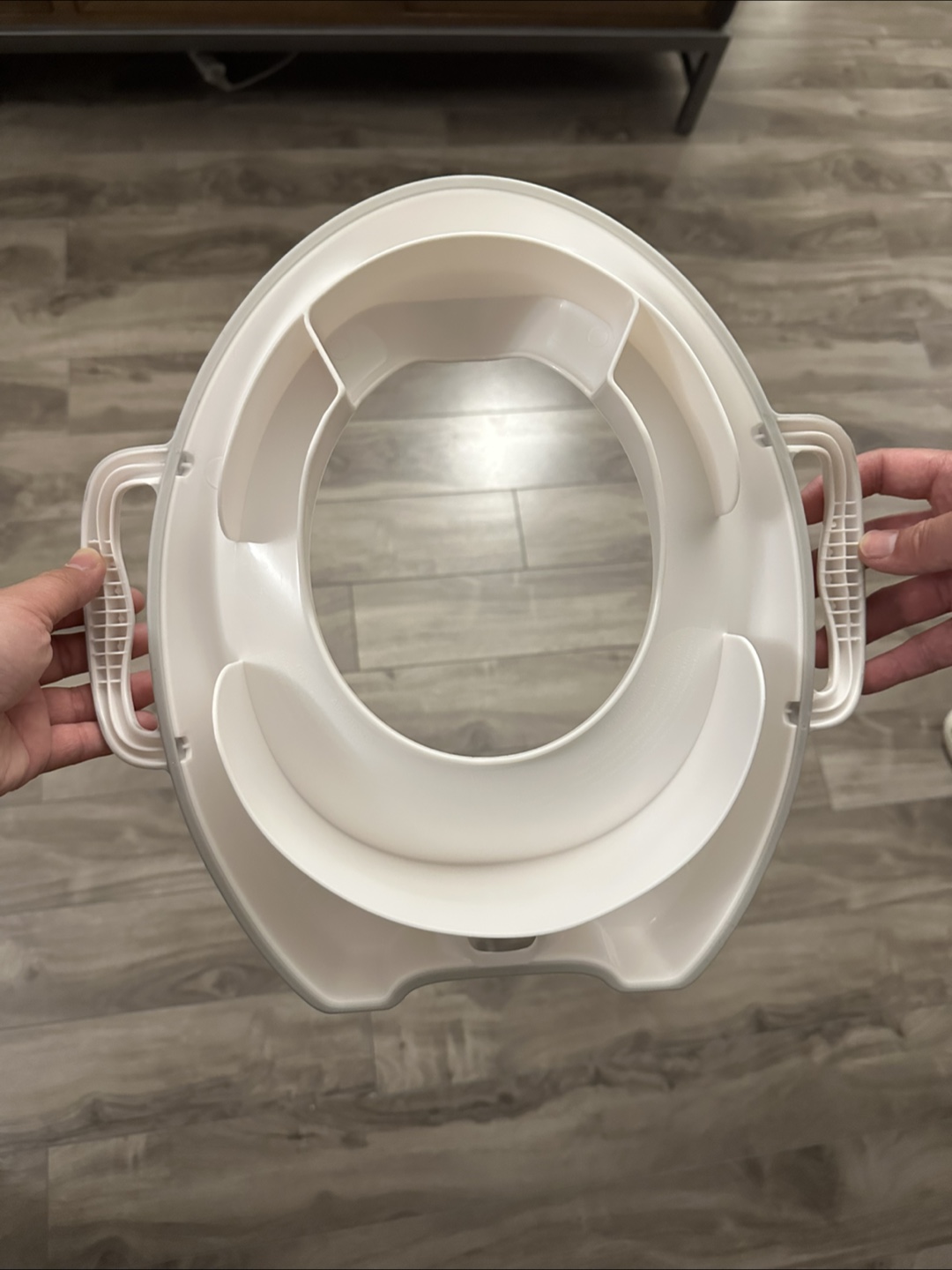 Munchkin Potty Seat with Handles - photo 2