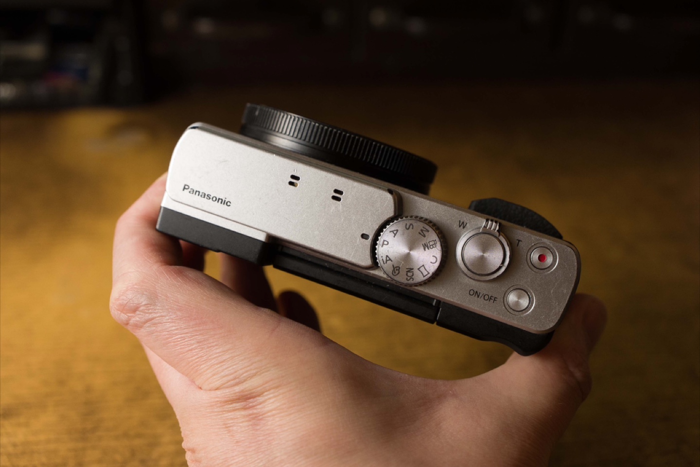 Panasonic Lumix DCZS80D - Point & Shoot 20.3MP Camera - photo 2