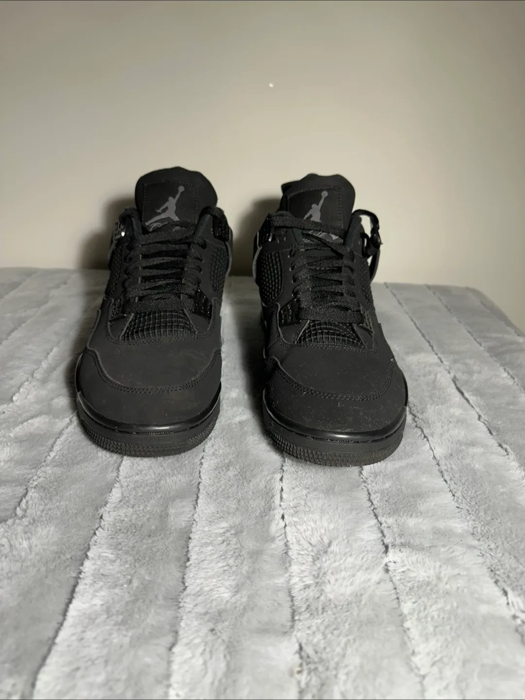 Limited Edition Air Jordan 4 Black Cat – Size 11Y – Like New thumbnail