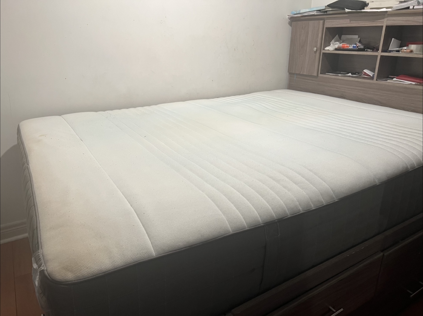 Queen Size Mattress - photo 2