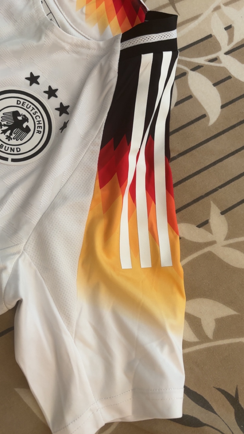 Adidas Germany Kroos #8 Jersey - Size S - photo 5