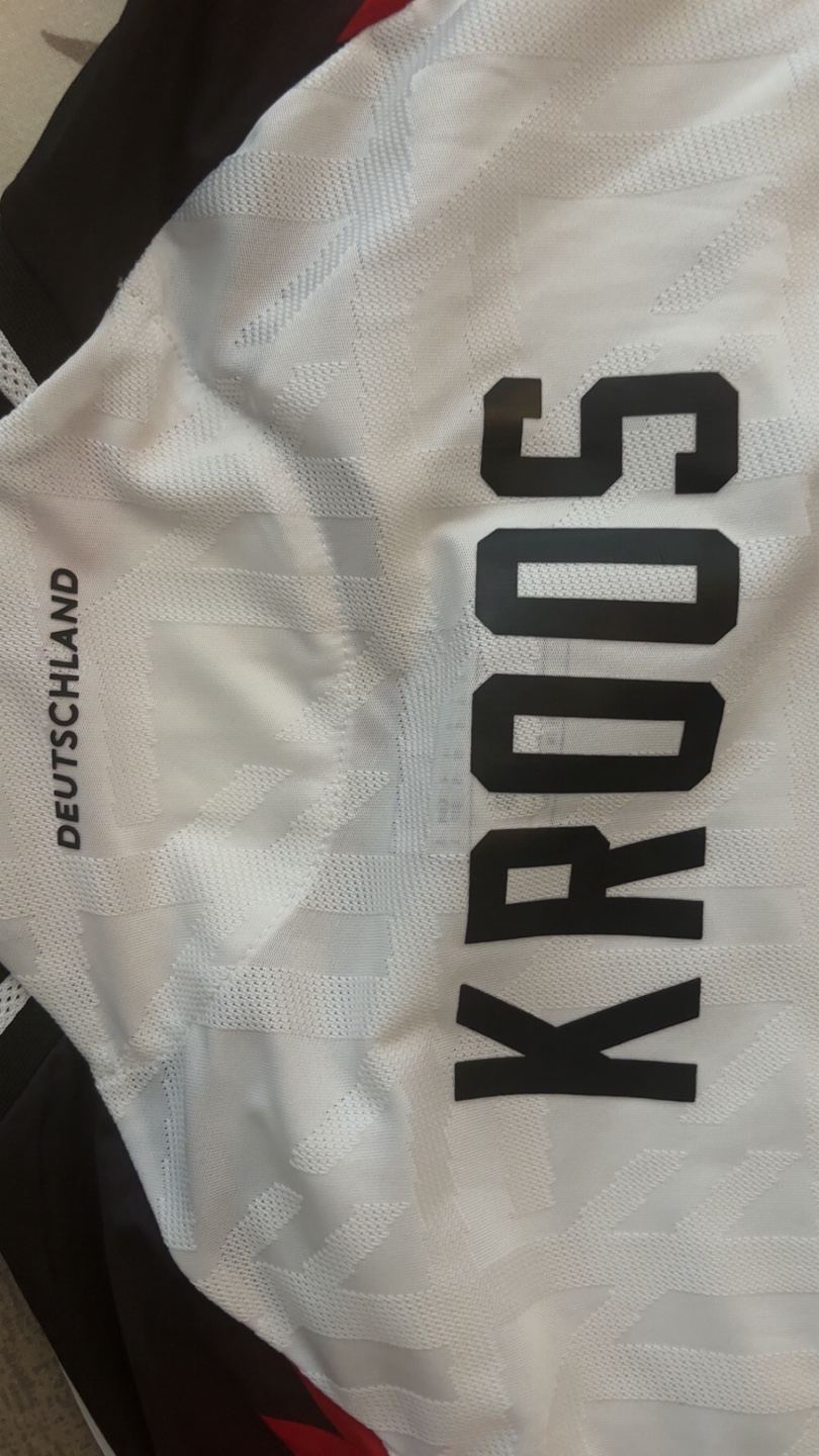 Adidas Germany Kroos #8 Jersey - Size S - photo 2