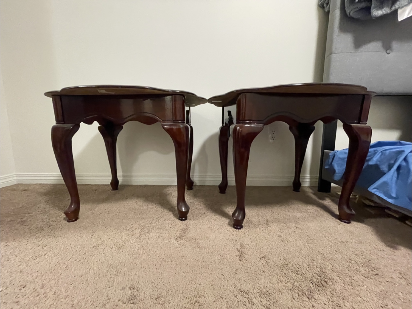 Pair of Dark Wood Accent Tables - 21" Tall - photo 2