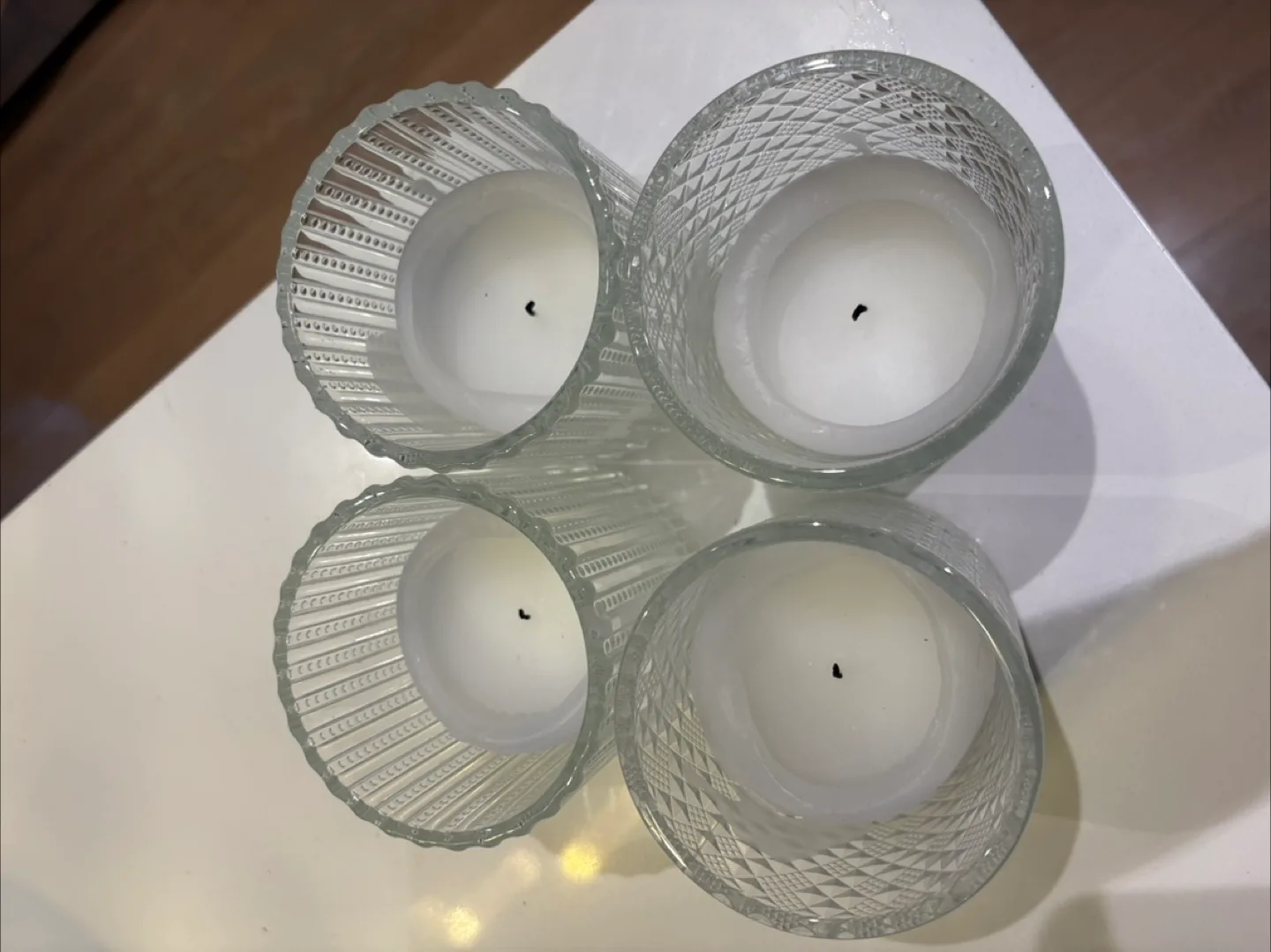 Set of 4 Glass Candle Holders image indicator(2)