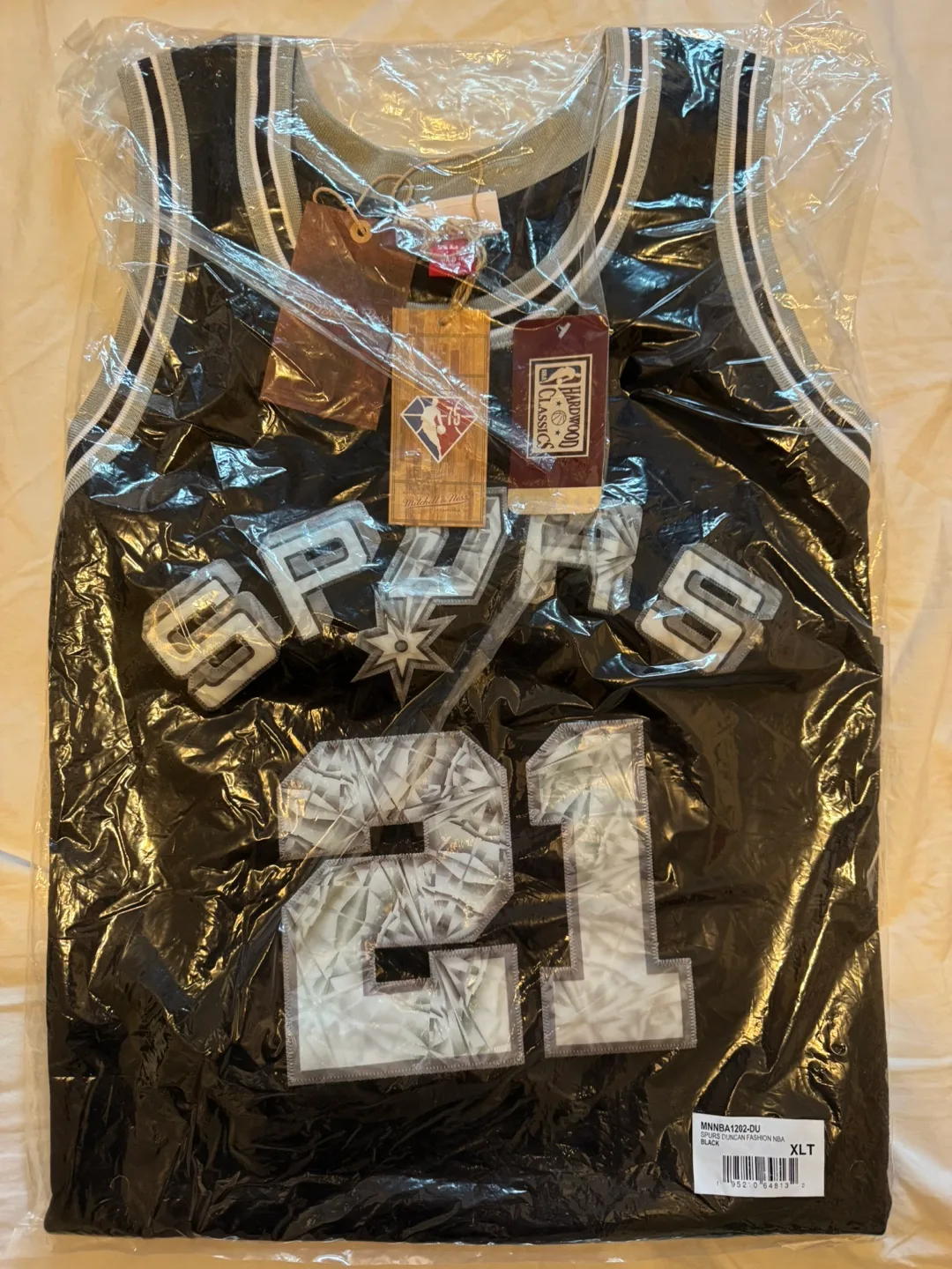 New Mitchell & Ness Spurs Tim Duncan Jersey XLT thumbnail