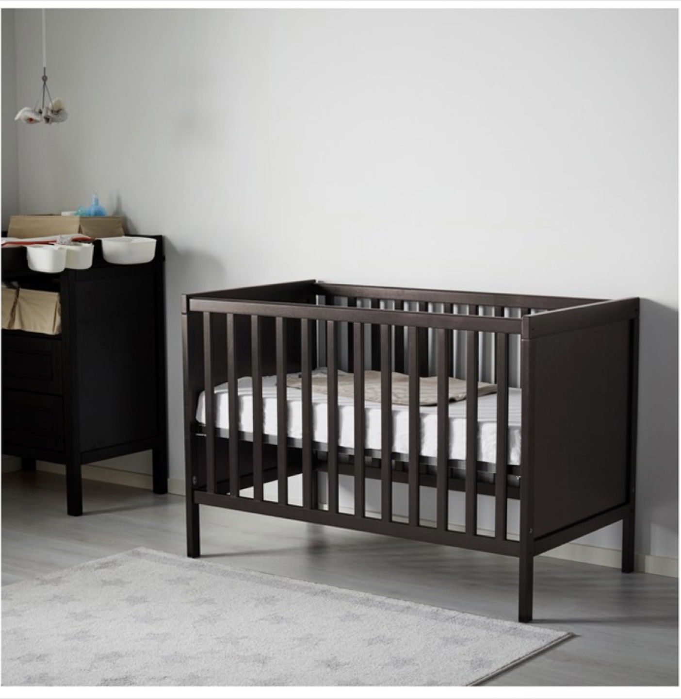 IKEA SUNDVIK Baby Toddler Crib