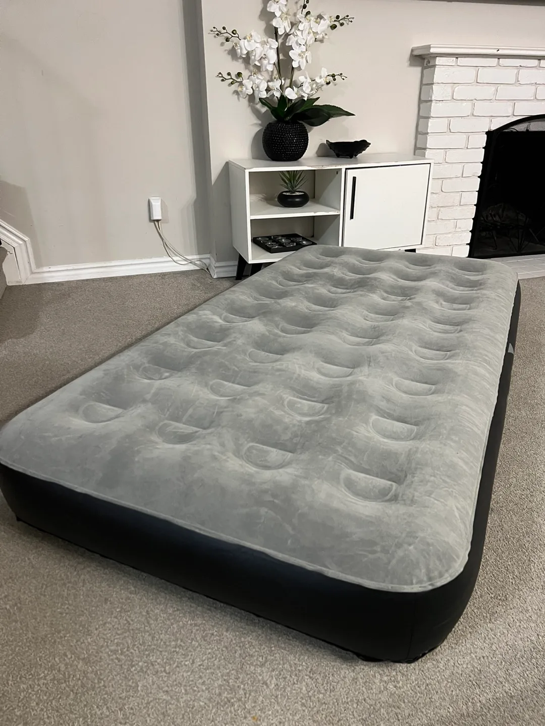 NEW Twin Camping Series Airbed, High Speed Pump thumbnail