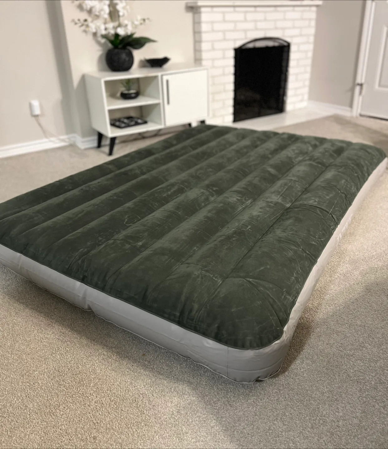 NEW 10” Full Size High Air Mattress, Fiber Tech thumbnail