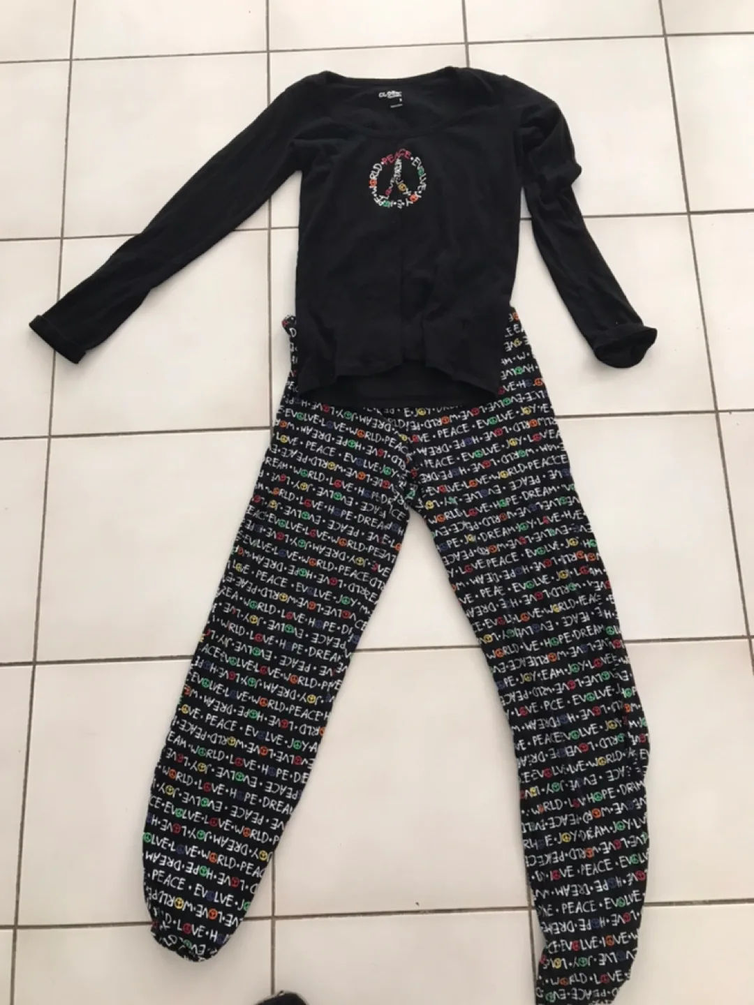 7 piece of clothing bundle image indicator(7)