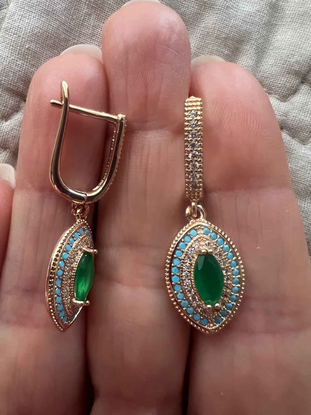 14k emerald earrings