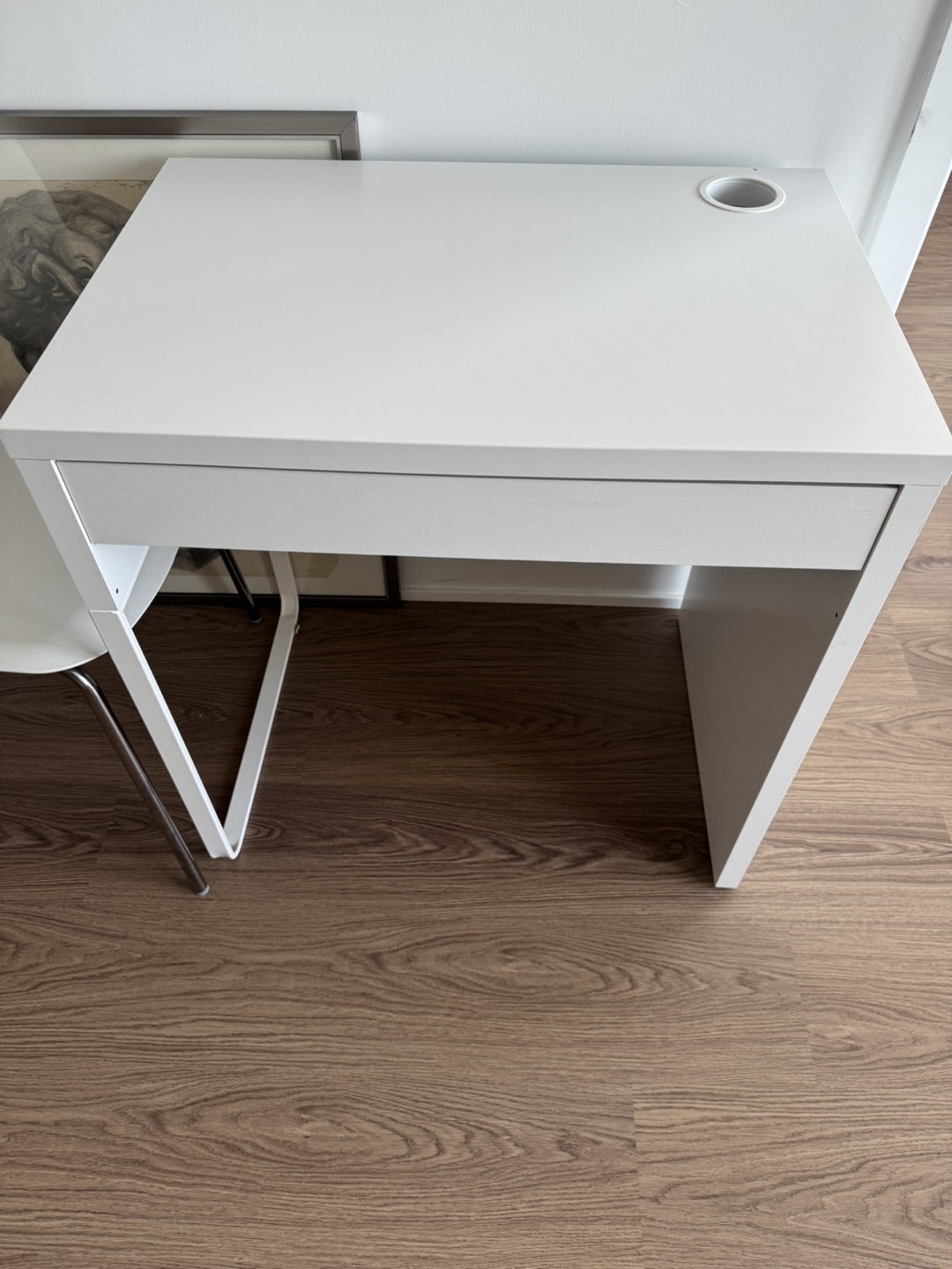 IKEA Micke desk 75 x 50cm - photo 2