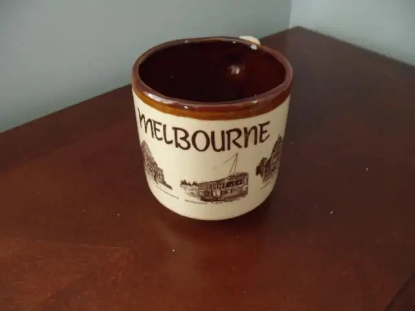 Melbourne Souvenir Mug thumbnail