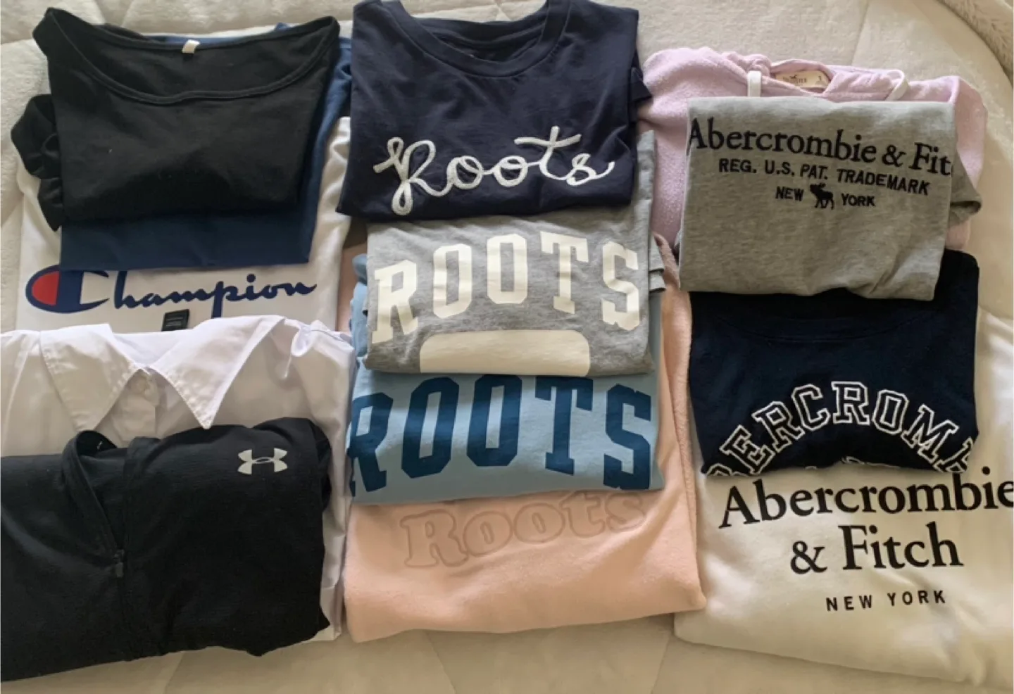 13 items Mixed Clothing Bundle - Roots, Champion, Under Armour thumbnail