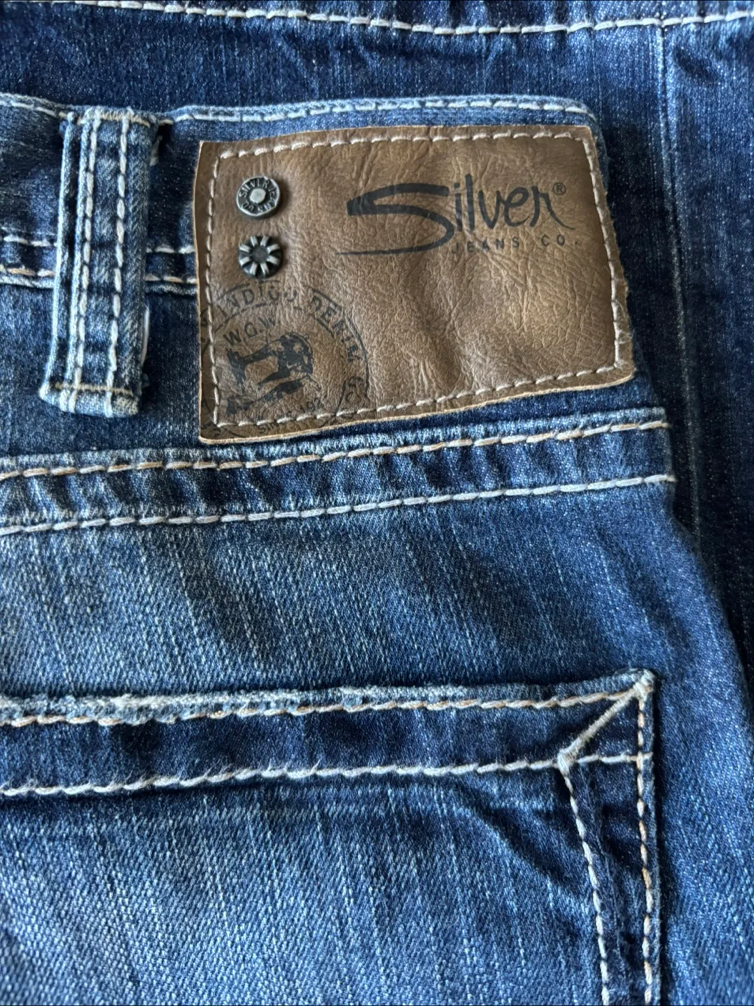 Silver Jeans Grayson W33/L32 image indicator(4)