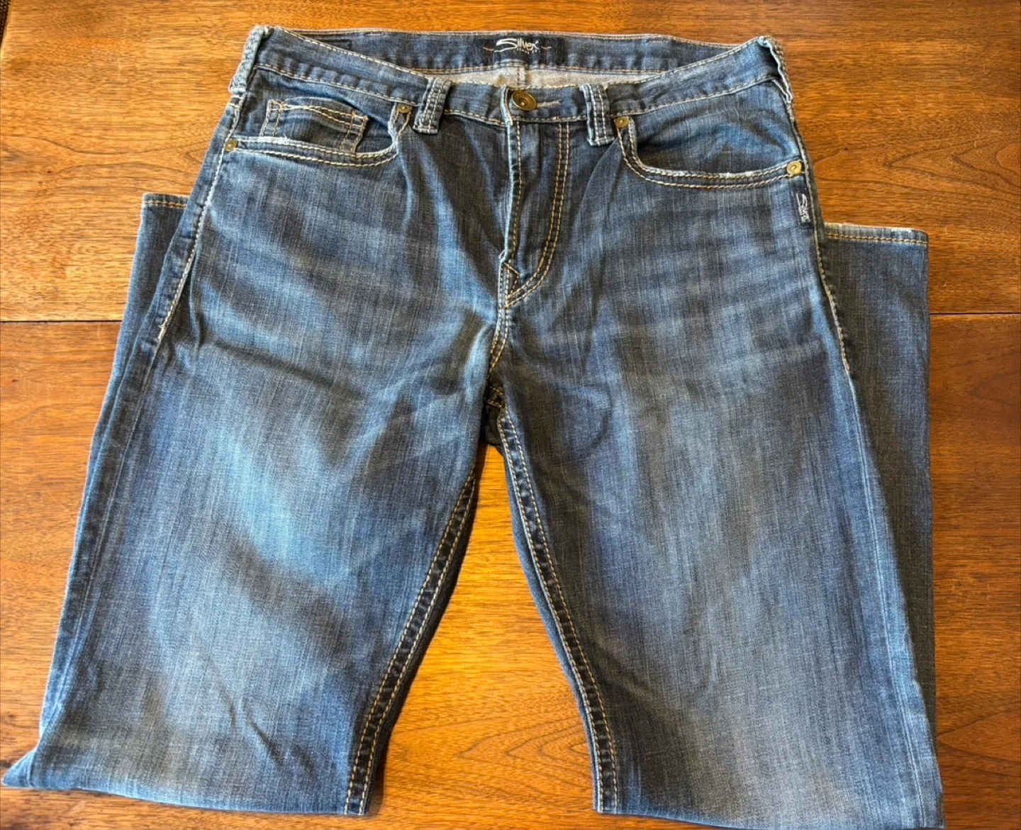 Silver Jeans Co. Built Free Denim Jeans thumbnail
