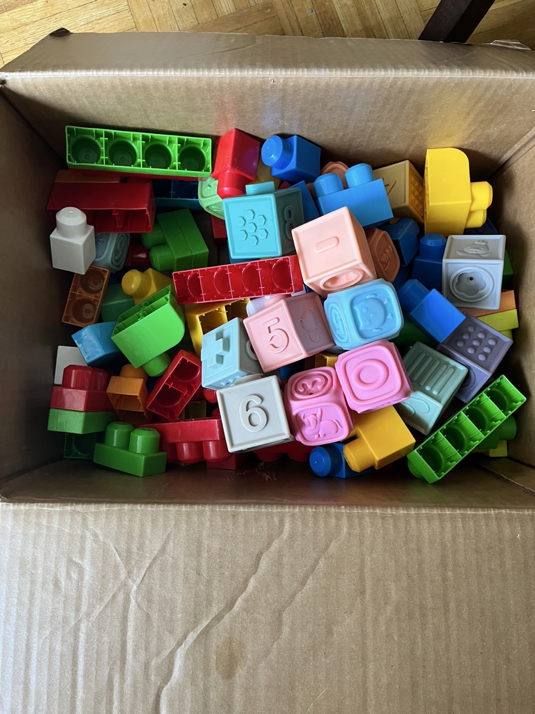 Blocks 🇨🇦 - photo 2