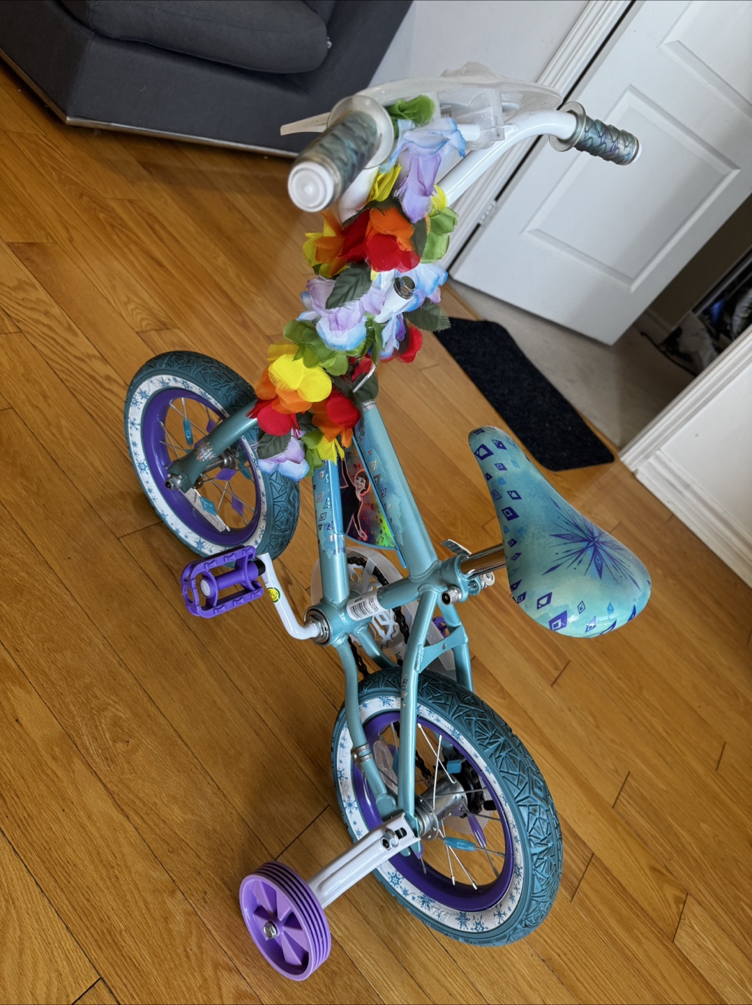 Disney Frozen Kids Bike with Training Wheels - photo 3