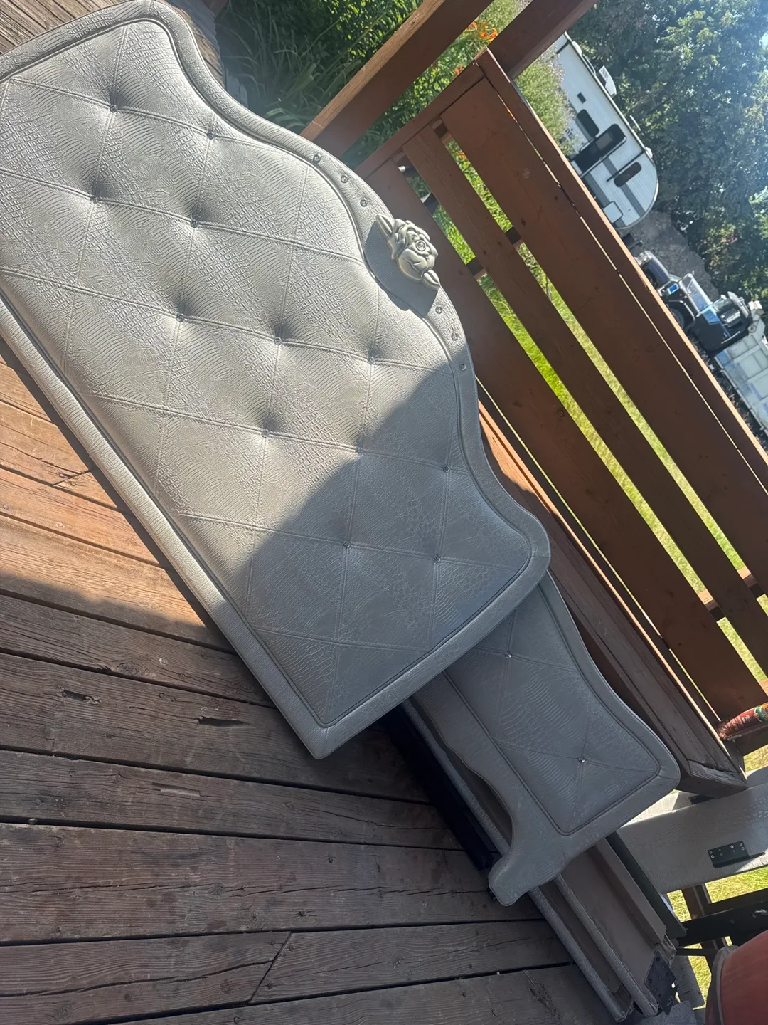 Complete bed frame thumbnail