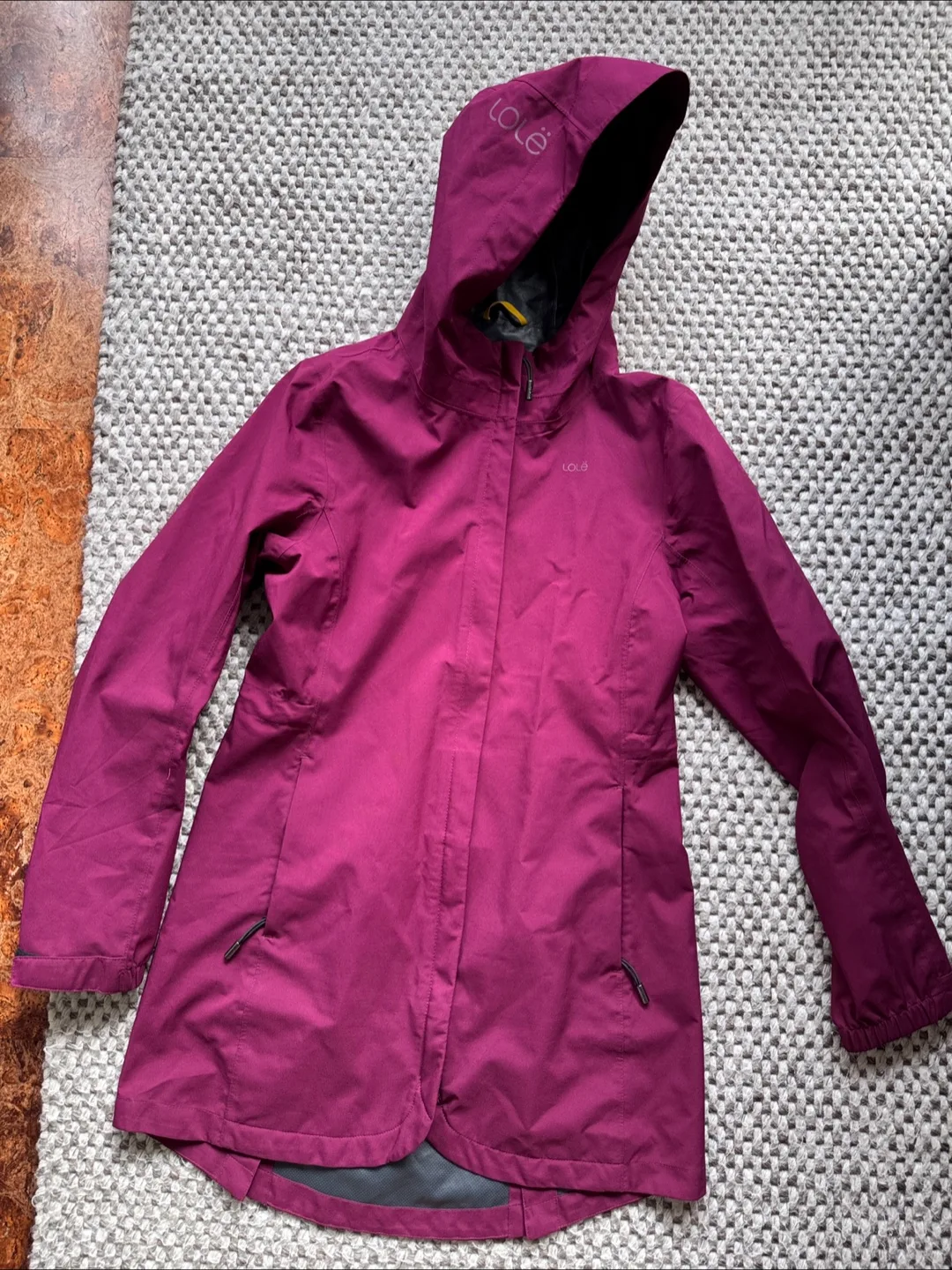 Lolë Rain Jacket - Size Small thumbnail