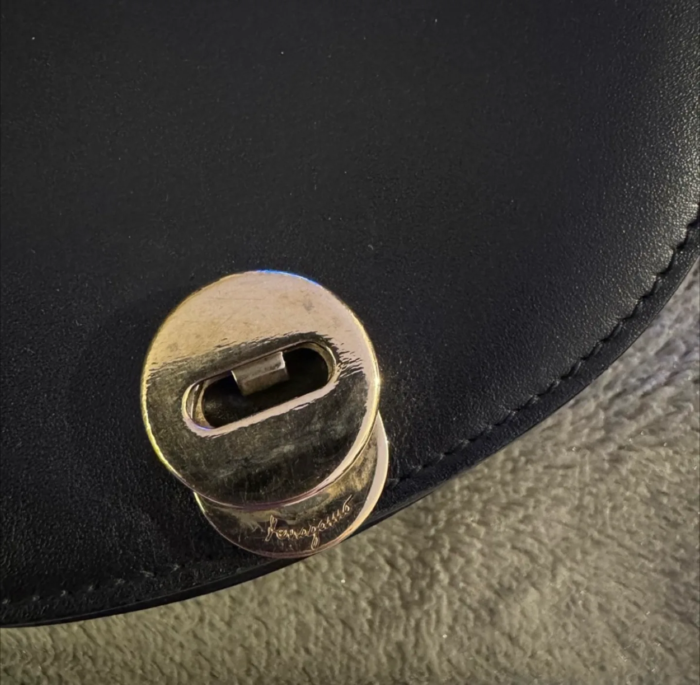 Salvatore Ferragamo Black Leather Crossbody Bag image indicator(4)