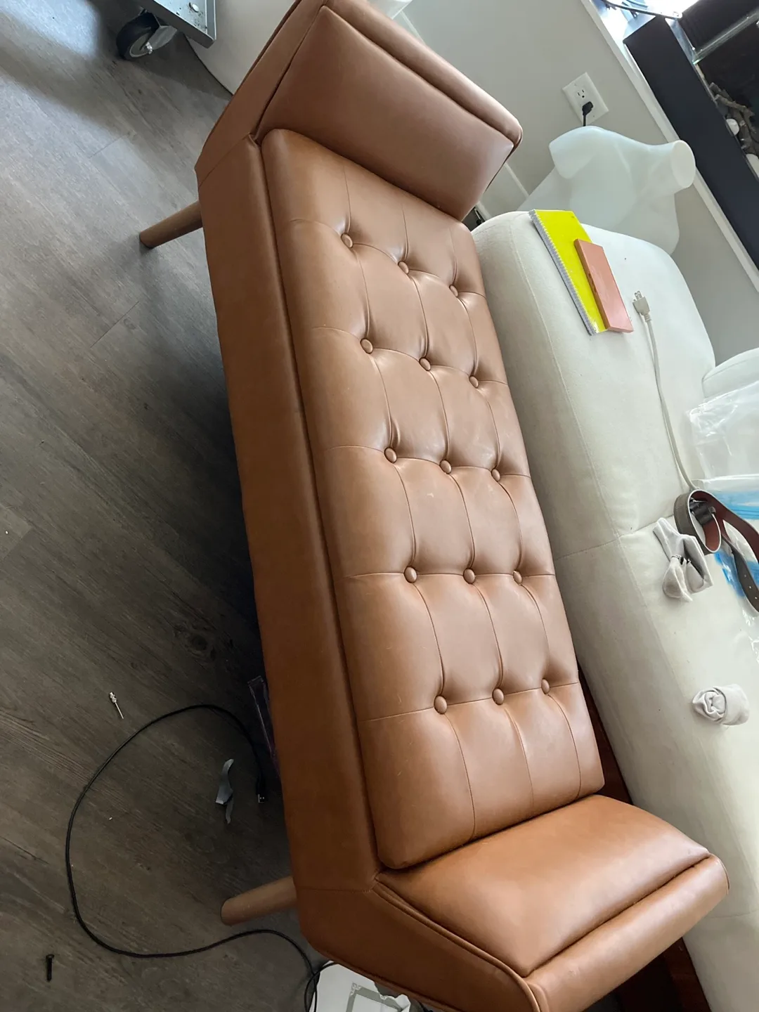 Brown Leather Tufted Storage Bench thumbnail