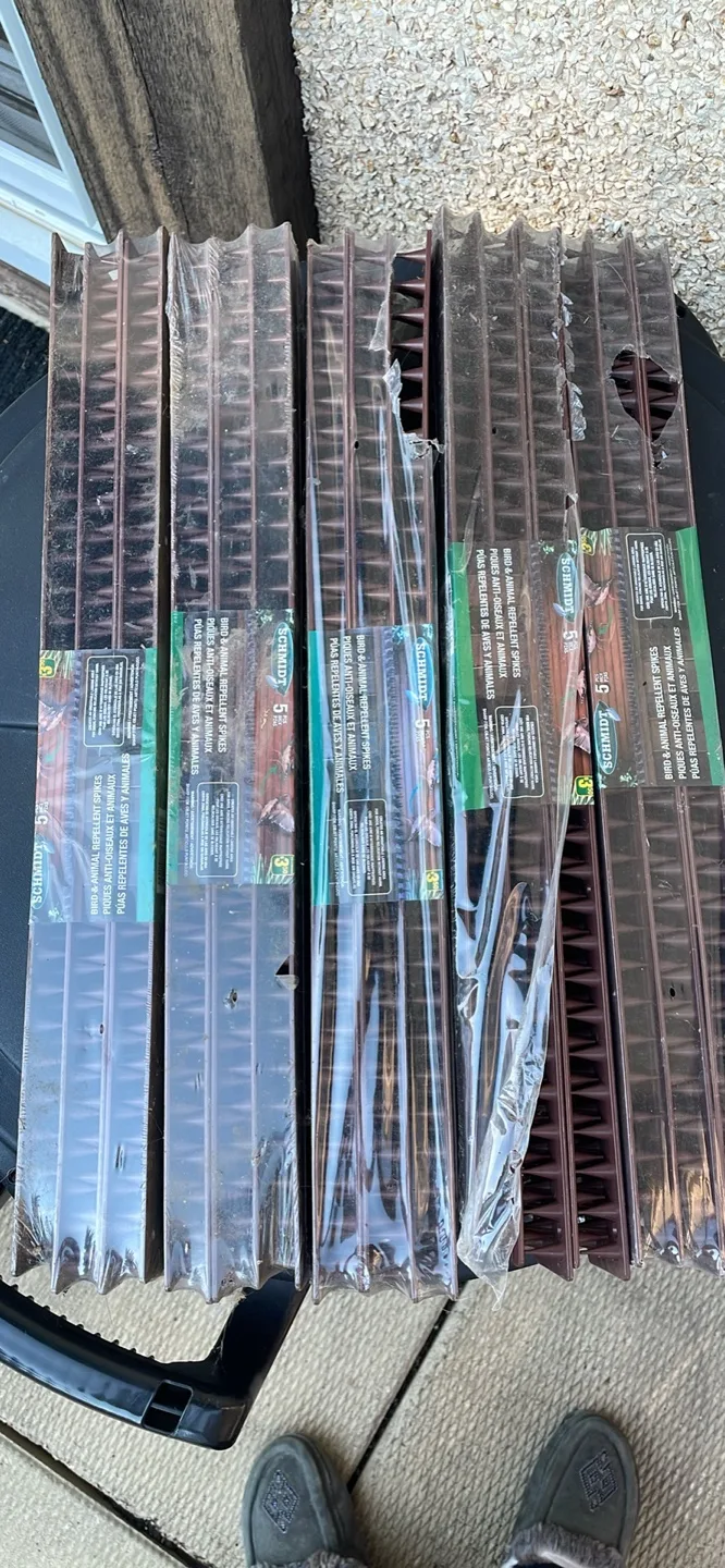 Schmidt Bird & Animal Repellent Spikes - 5 Packs thumbnail