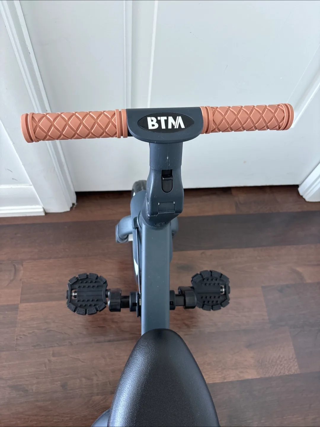 BTM 4-in-1 Multifunctional Kids Tricycle (1-6 years) image indicator(8)