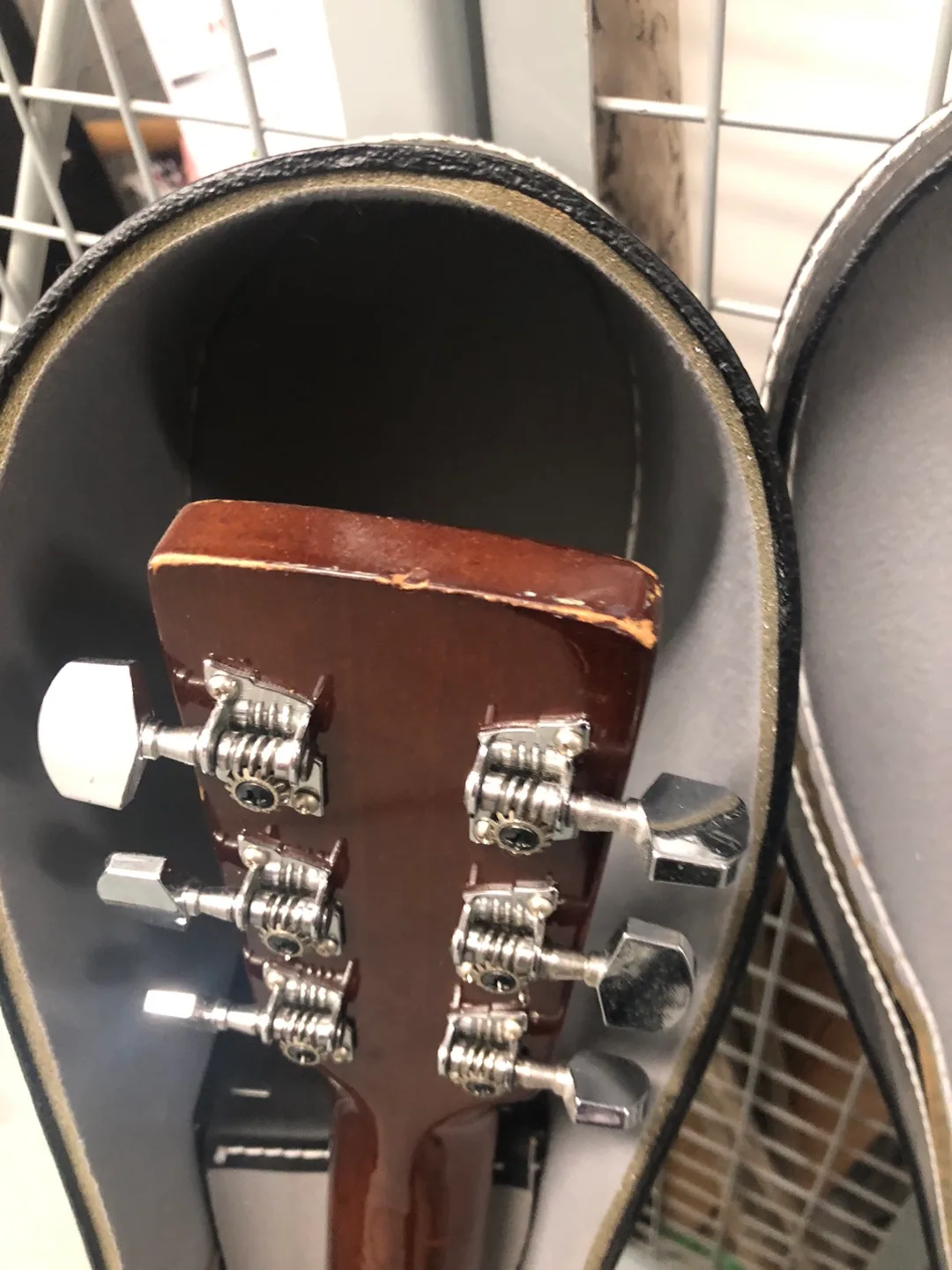 Yamaha Eterna EF-31 Acoustic Guitar image indicator(4)