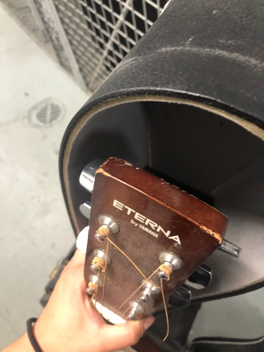 Yamaha Eterna EF-31 Acoustic Guitar image indicator(6)