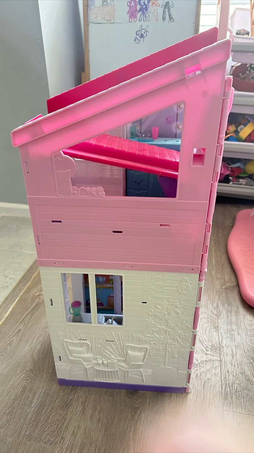 Barbie Malibu House Doll House image indicator(3)