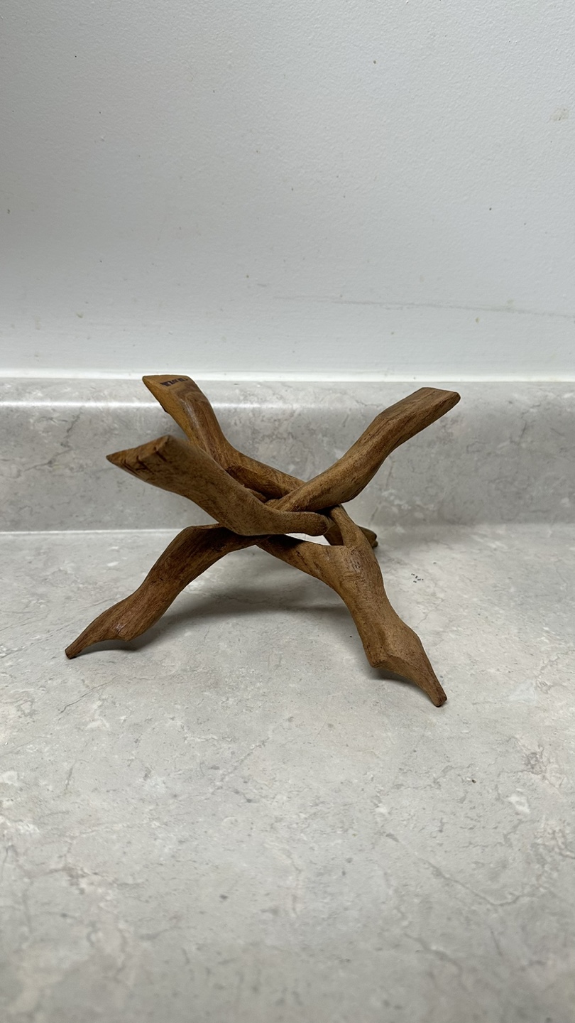 Ocean Shell Studios. Wooden Stand tripod 3 legged hand crafted - photo 2