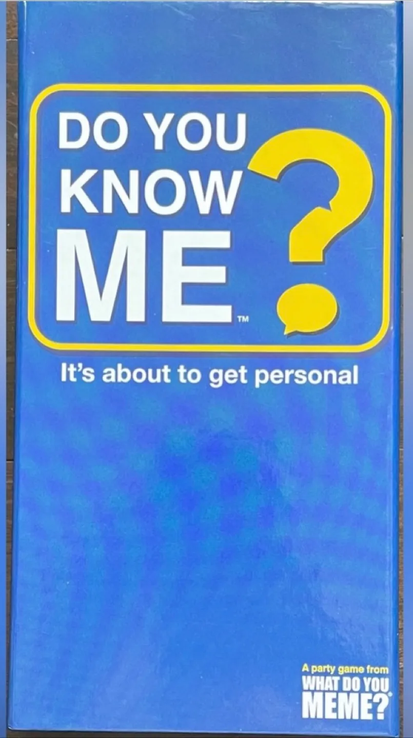 Do You Know Me? Card Game thumbnail
