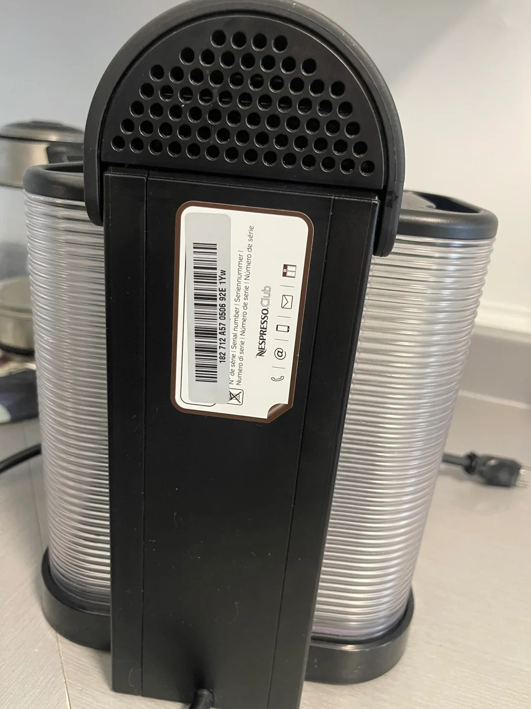 Nespresso Vertuo Next Coffee Machine by Breville image indicator(4)