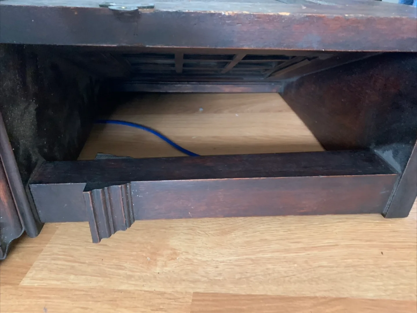 Antique Solid Oak Over Mantle image indicator(5)