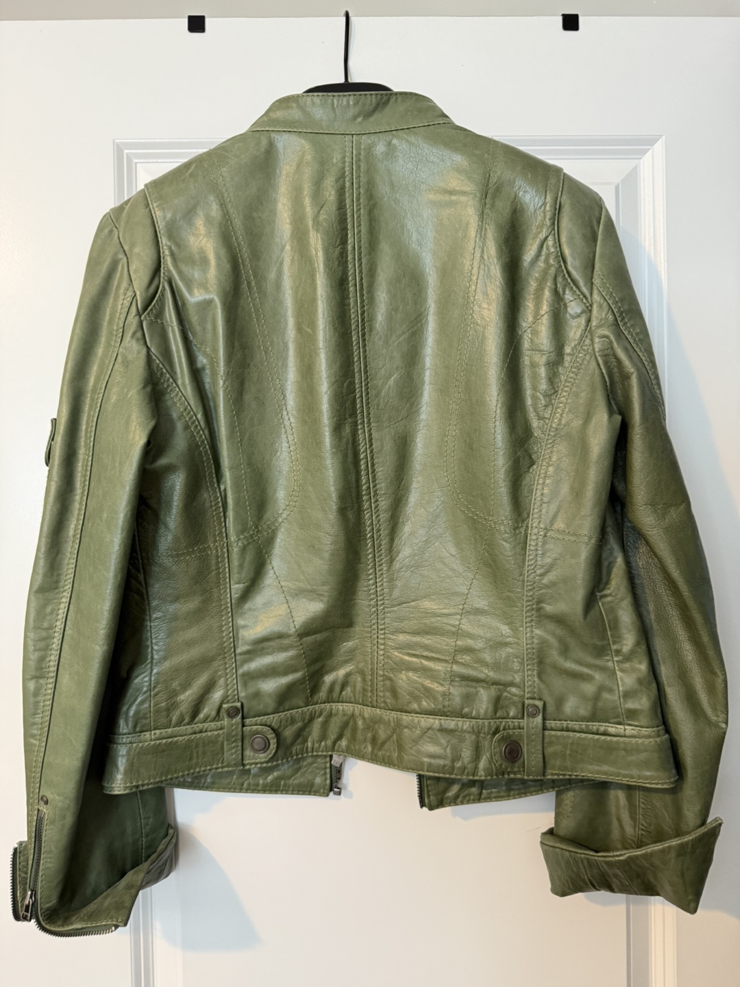 Danier Leather Jacket - Size S/P - photo 2