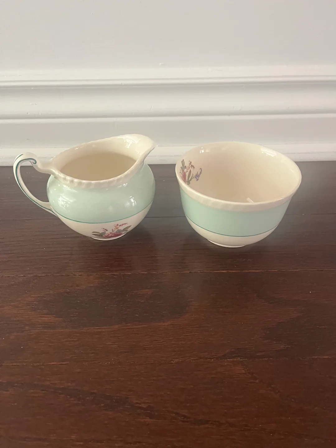 Vintage Johnston Bros Creamer and Sugar Bowl Set thumbnail