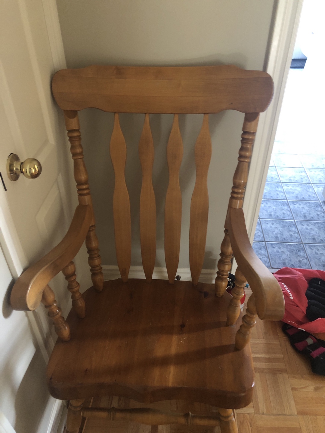 Wooden Rocking Chair - photo 2