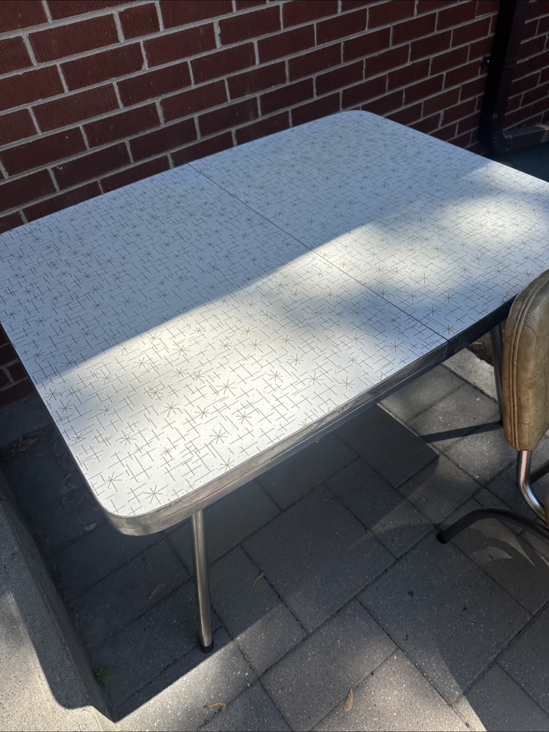 Vintage 1950’s Chrome Retro Table and 6 Chairs
