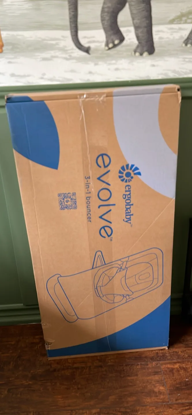 Brand new: Ergobaby Evolve 3-in-1 Bouncer - Midnight Blue thumbnail