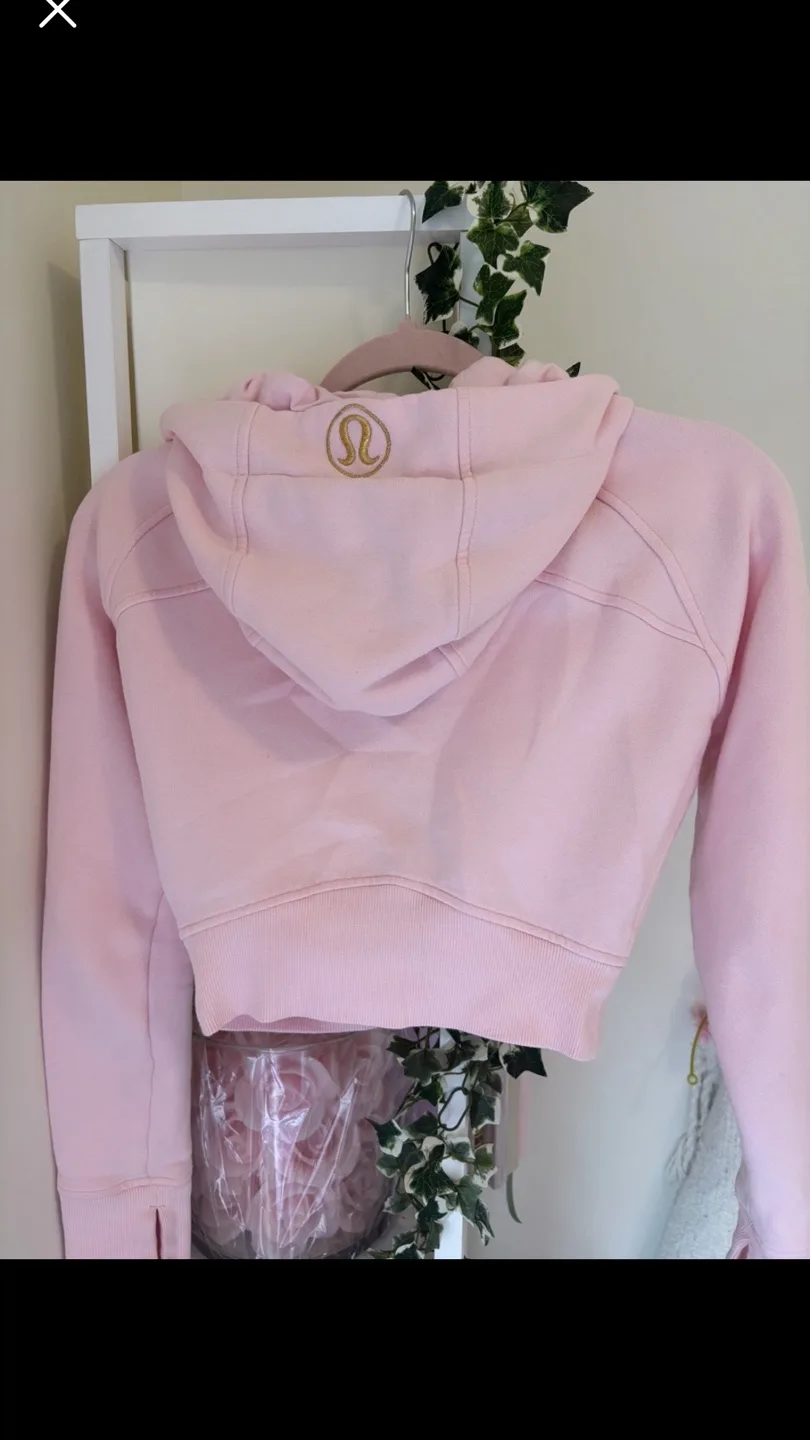 Lululemon Scuba Cropped Hoodie - Strawberry Milkshake and Gold image indicator(4)