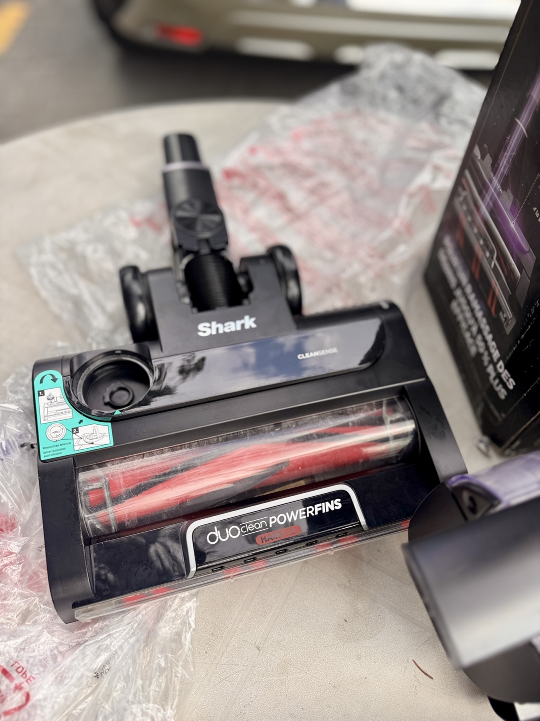 Shark Cordless Stratos Stick Vacuum - Like New! - photo 4