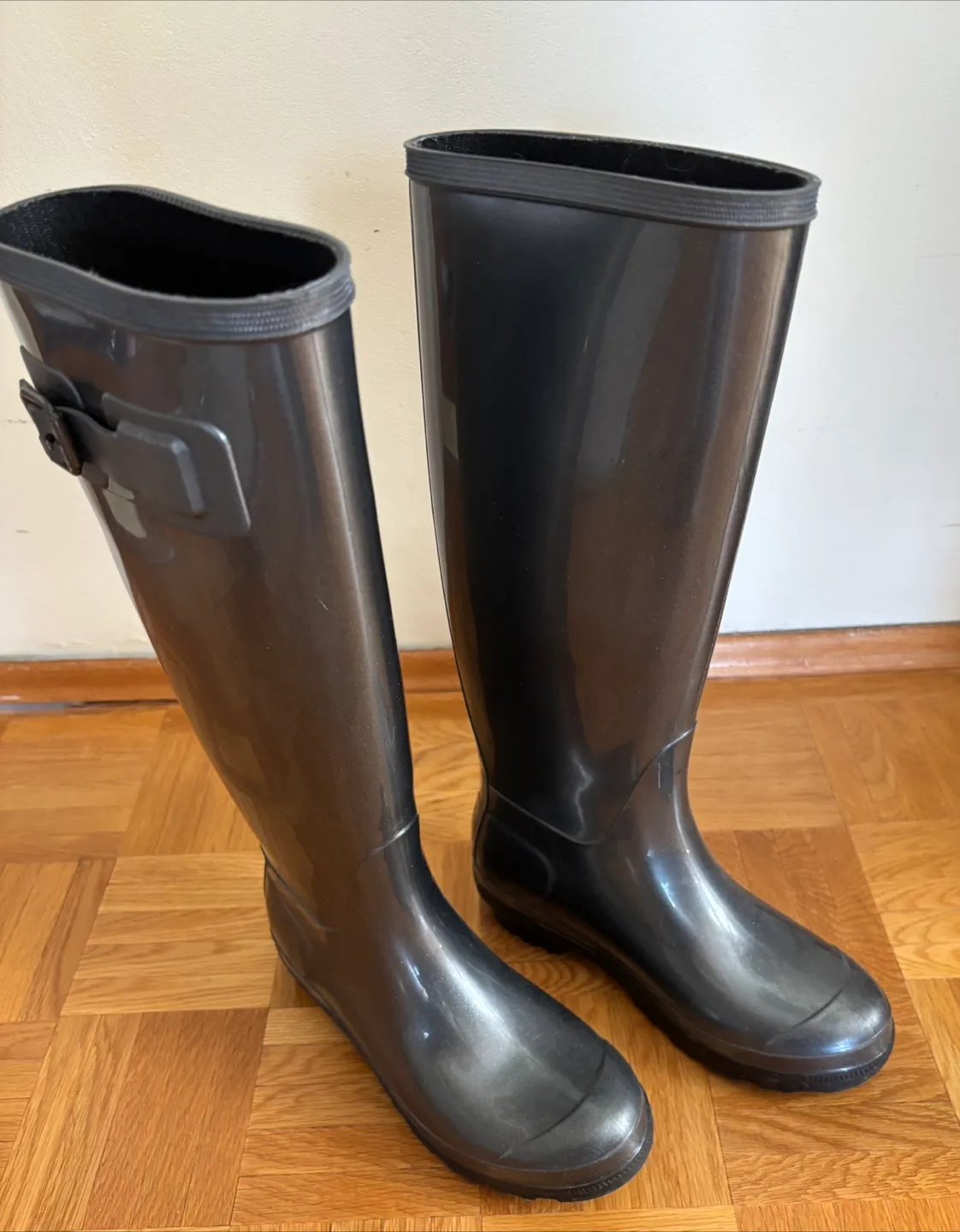 Girls Rain Boots thumbnail