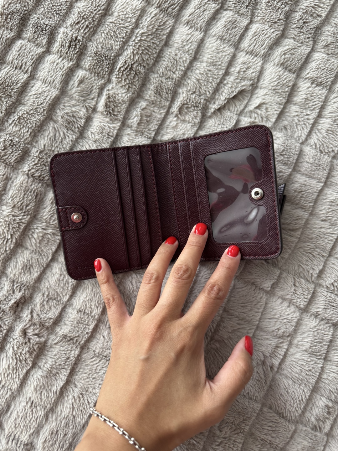 Coach Burgundy Wallet - photo 4