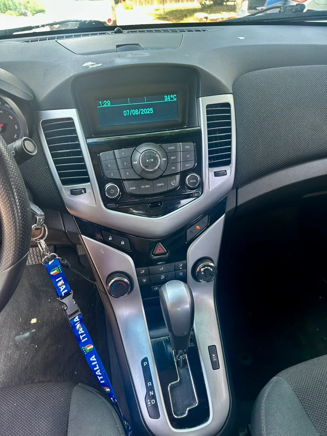 Vehicle image indicator(6)