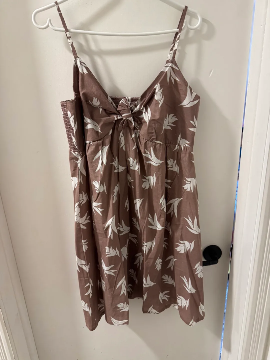 Brown & White Leaf Print Sundress thumbnail