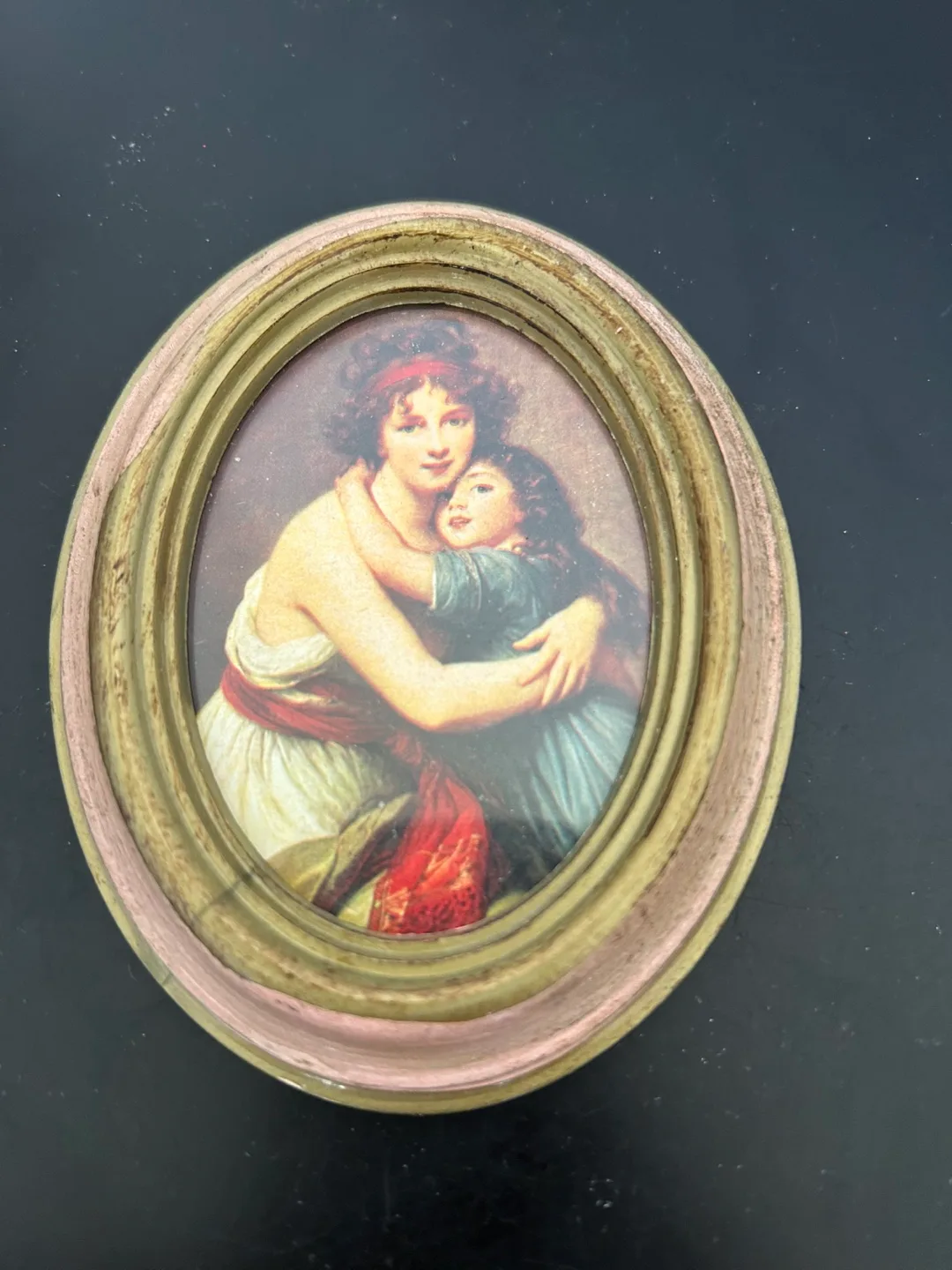 🇨🇦Vintage Framed Oval Print - Made in Italy thumbnail