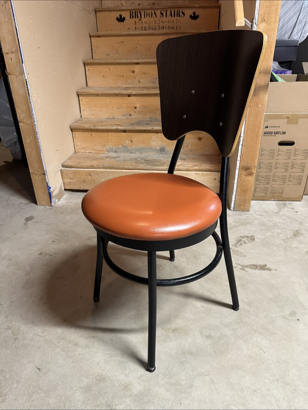 Tables and Chairs - photo 4