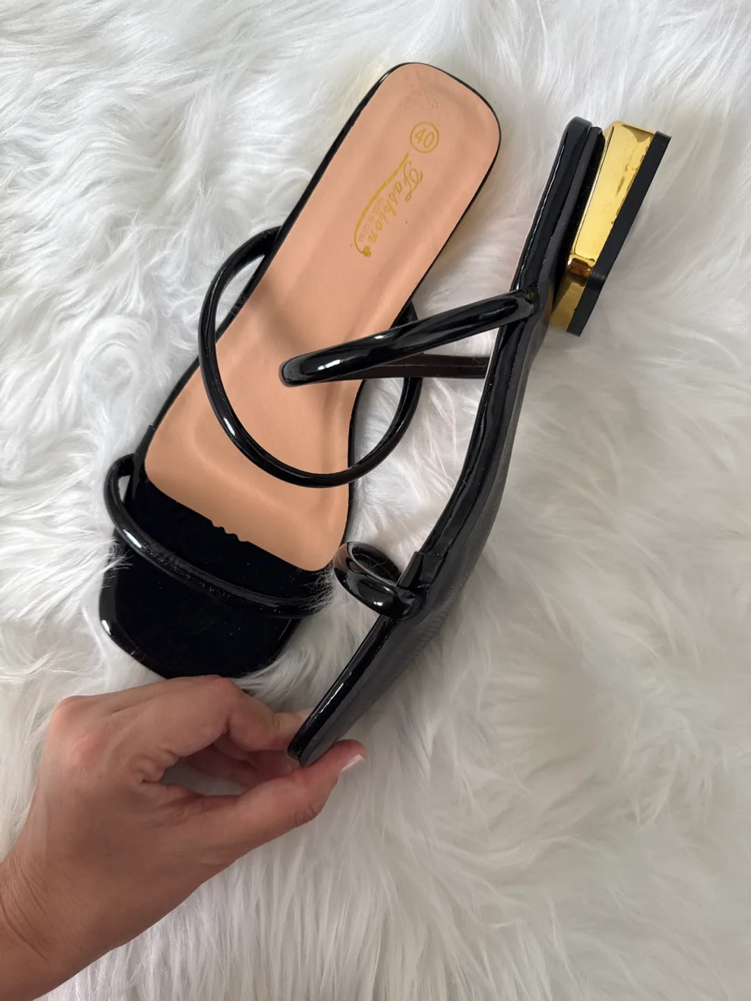 Brand new Fashion Black Heeled Sandals thumbnail