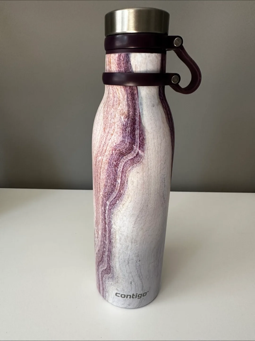 Contigo Water Bottle thumbnail
